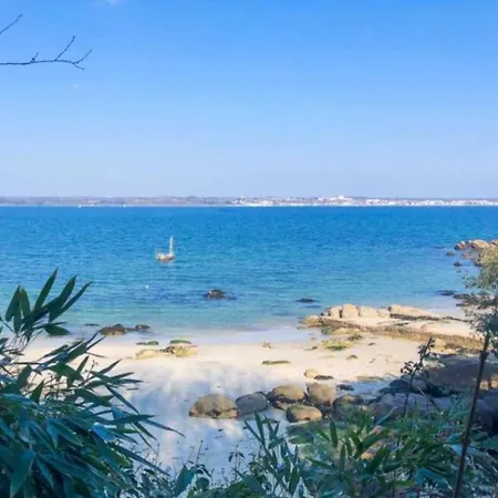 L' Escapade Marine Dans La Station Balneaire De Beg-meil Фуэнан